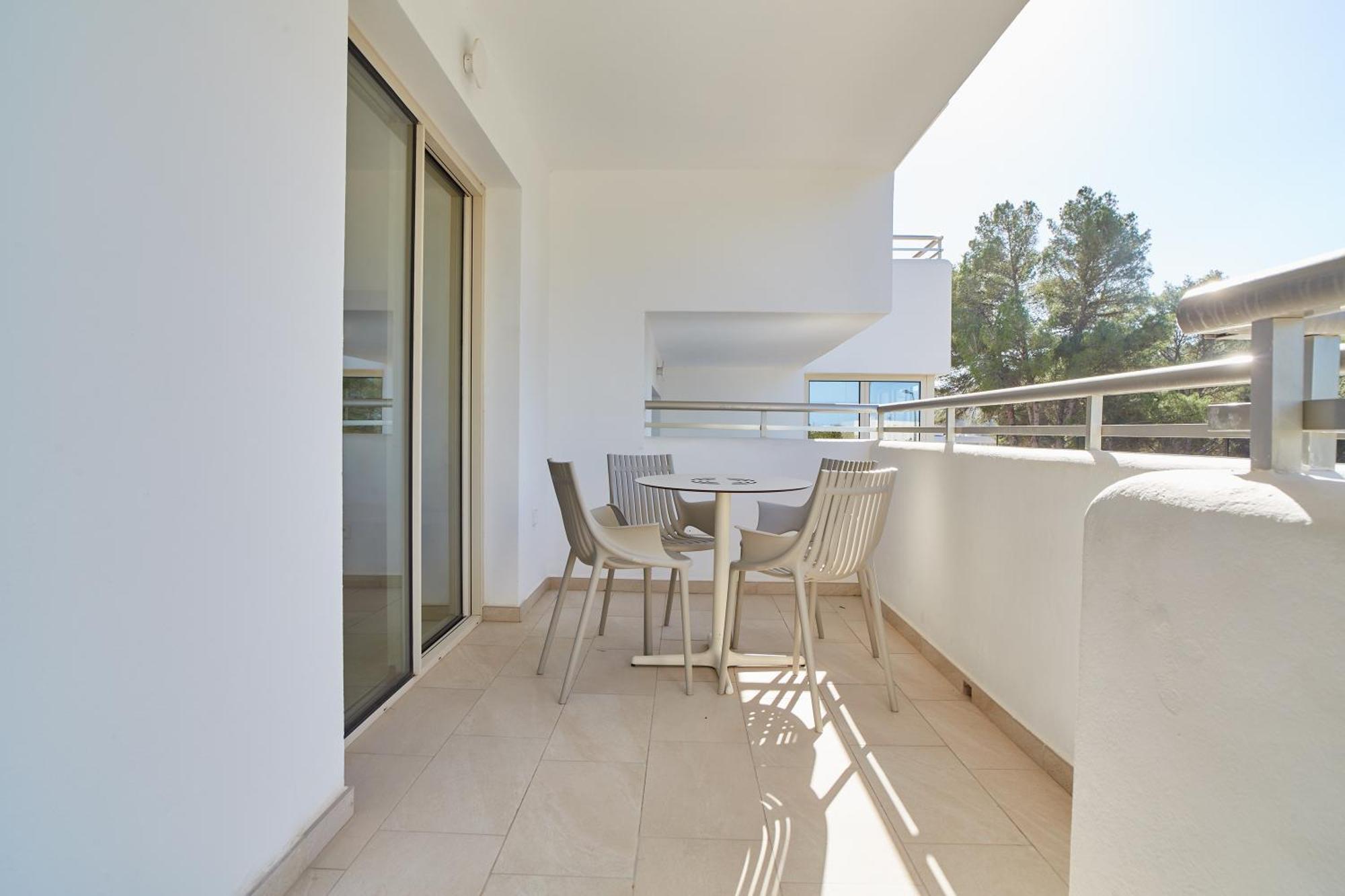 Apartamentos San Miguel Park & Esmeralda Mar Port de Sant Miguel Room photo