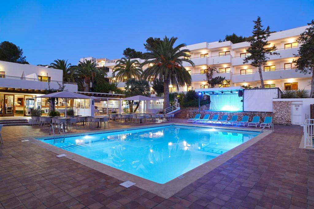 Apartamentos San Miguel Park & Esmeralda Mar Port de Sant Miguel Exterior photo